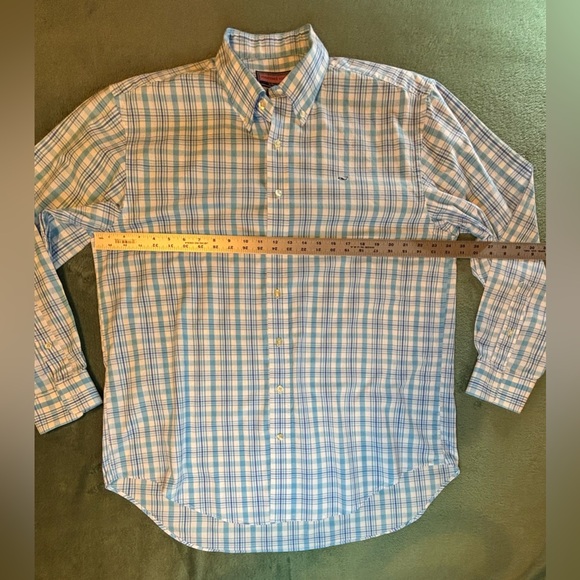 Vineyard Vines Light Blue and White Checkered Whale Shirt, Size: L. (6024) - Picture 7 of 9